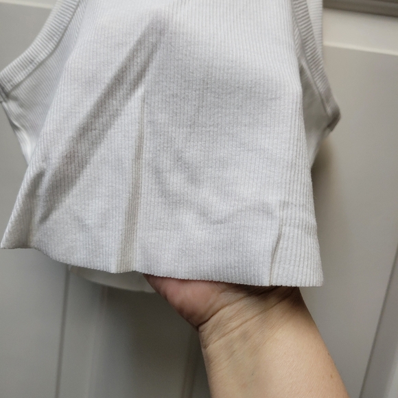 Set of 3 - Wild Fable White Cropped Tank Top Size Large NEW - Picture 3 of 5